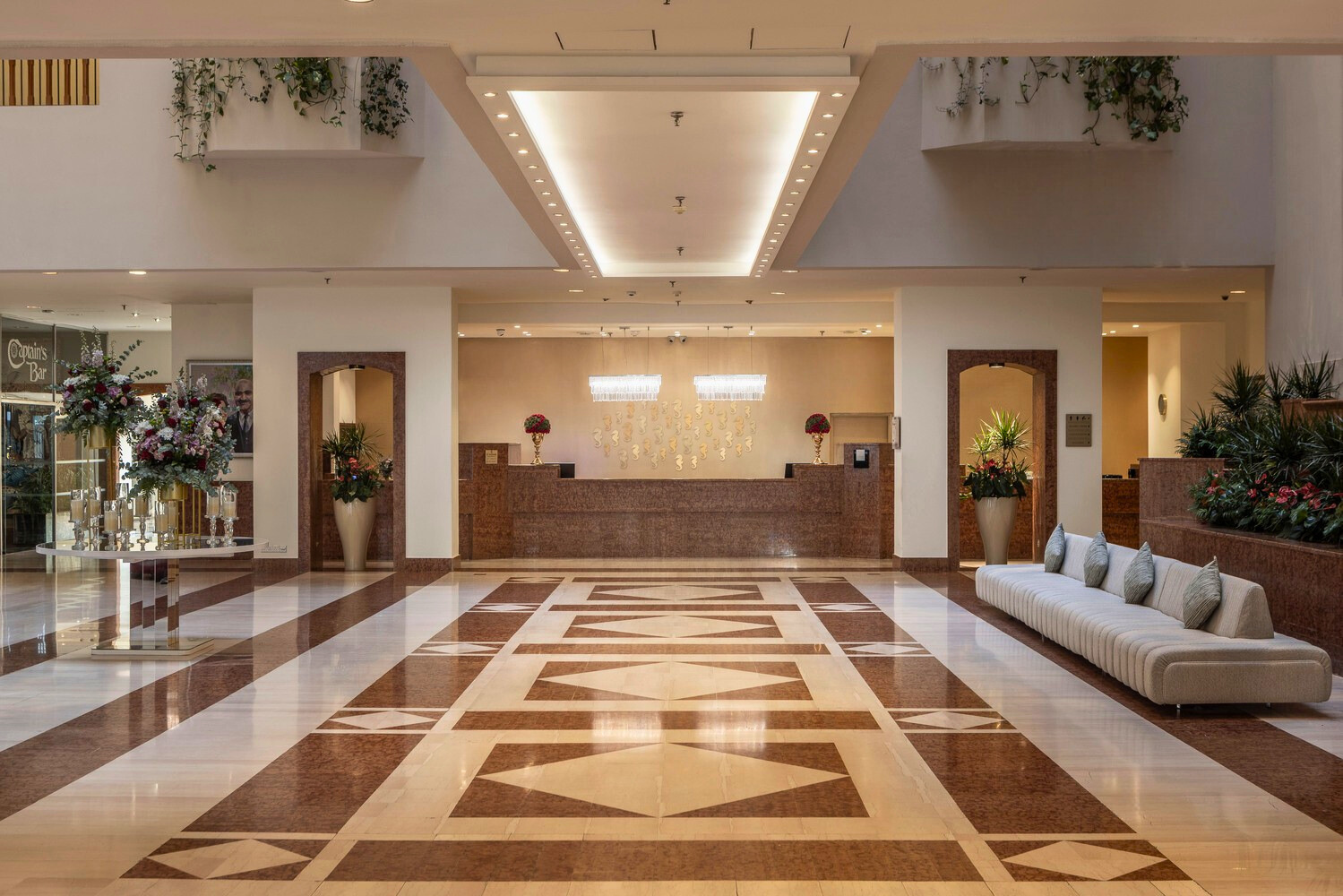 STR Lobby 2